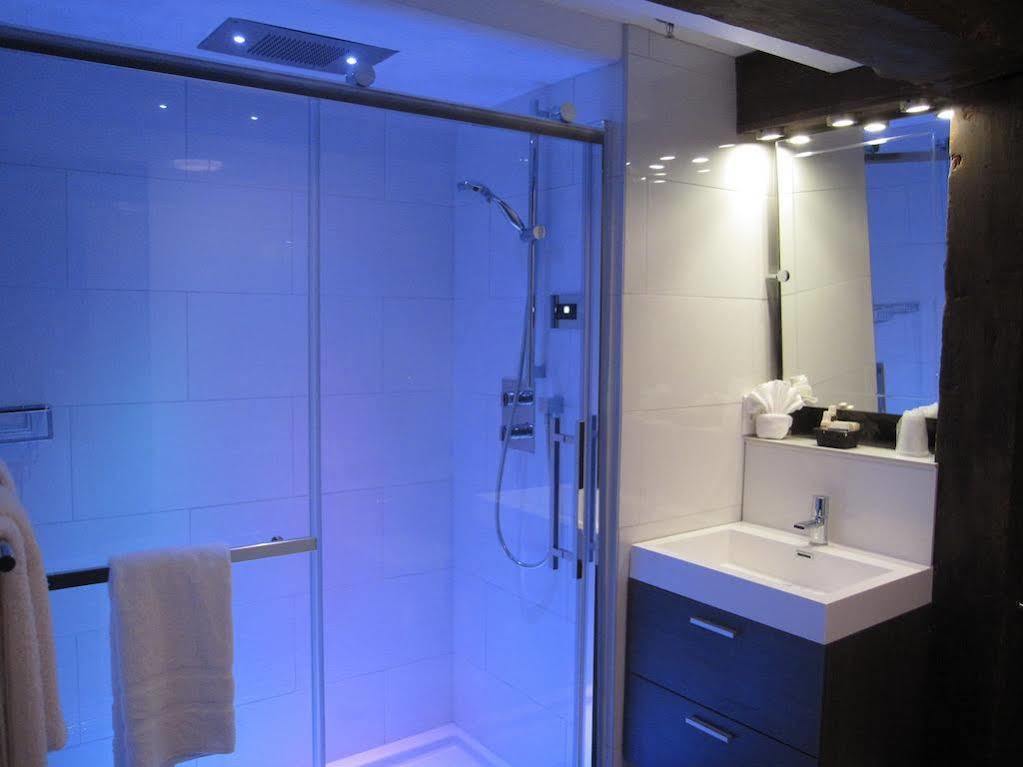 Hotel Epik Μόντρεαλ Εξωτερικό φωτογραφία